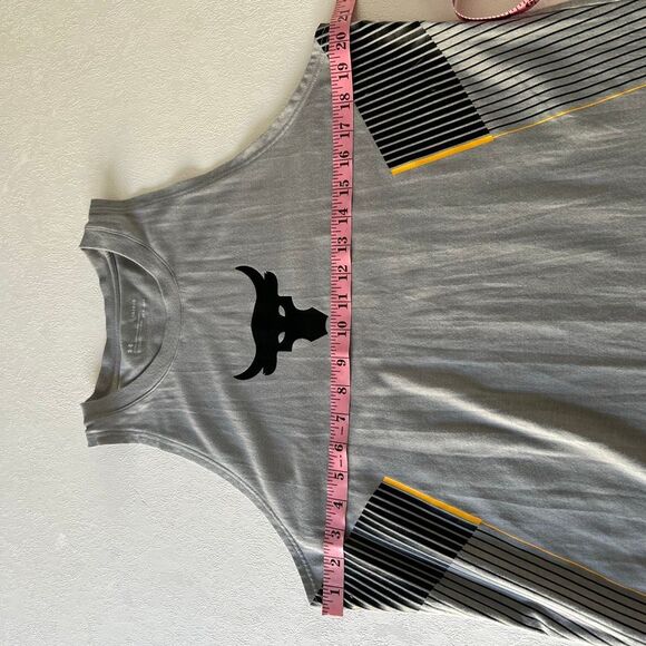 Under Armour Project Rock HeatGear Tank Top Gray Bull Logo Men’s Large - Picture 5 of 6
